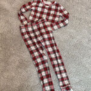 GAP Red and Black Plaid Kids Pajama Set in Organic Cotton fabric!